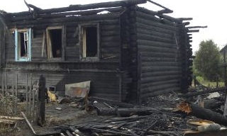 Разбор сгоревшего дома в Южноуральске от 3825 руб. - 2Землекопа-Жрк