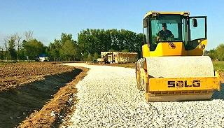 Отсыпка дороги в Южноуральске от 2Землекопа-Жрк от 931 руб. за метр
